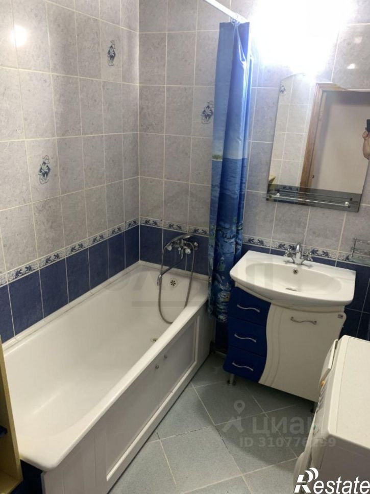 2-комн квартира ул Гурьянова, 18 2,  д. 18 2,  к. 2