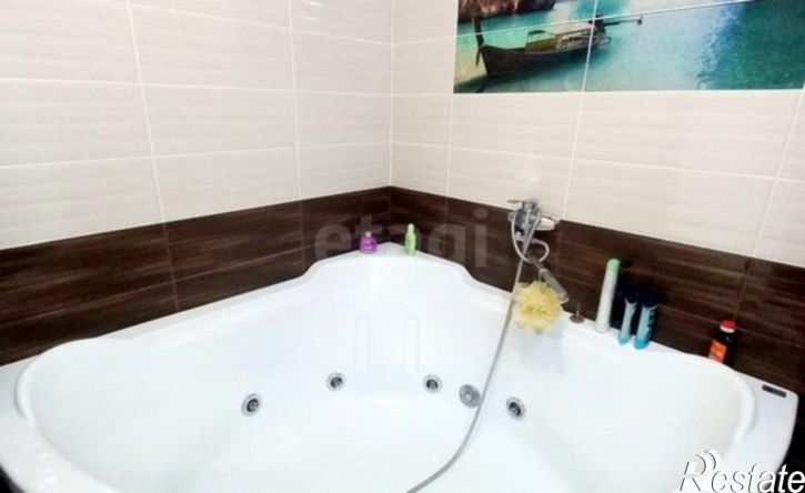 2-комн квартира Хрустальная улица, 44 к4,  д. 44 к4