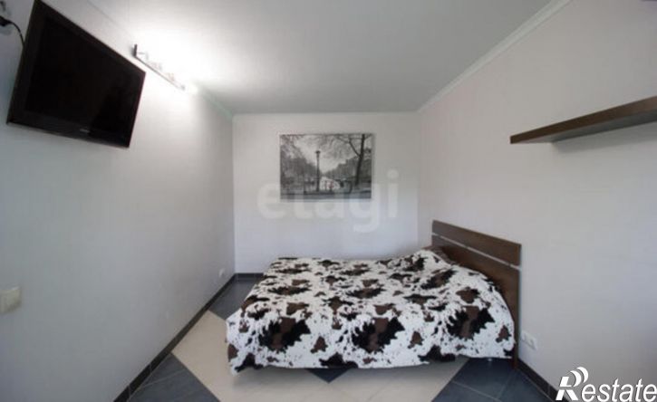 3-комн квартира улица Баррикад, 139,  д. 139