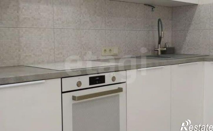 3-комн квартира улица Пухова, 56,  д. 56