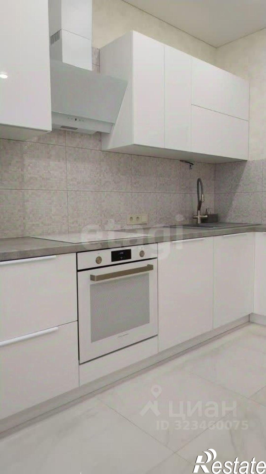 Купить квартиру за 14 000 000 рублей на ул Пухова, 56