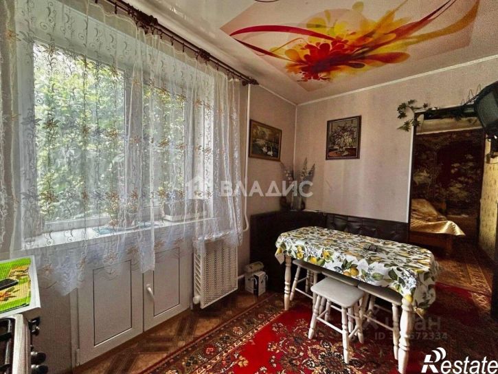 2-комн квартира Школьная улица, 11,  д. 11