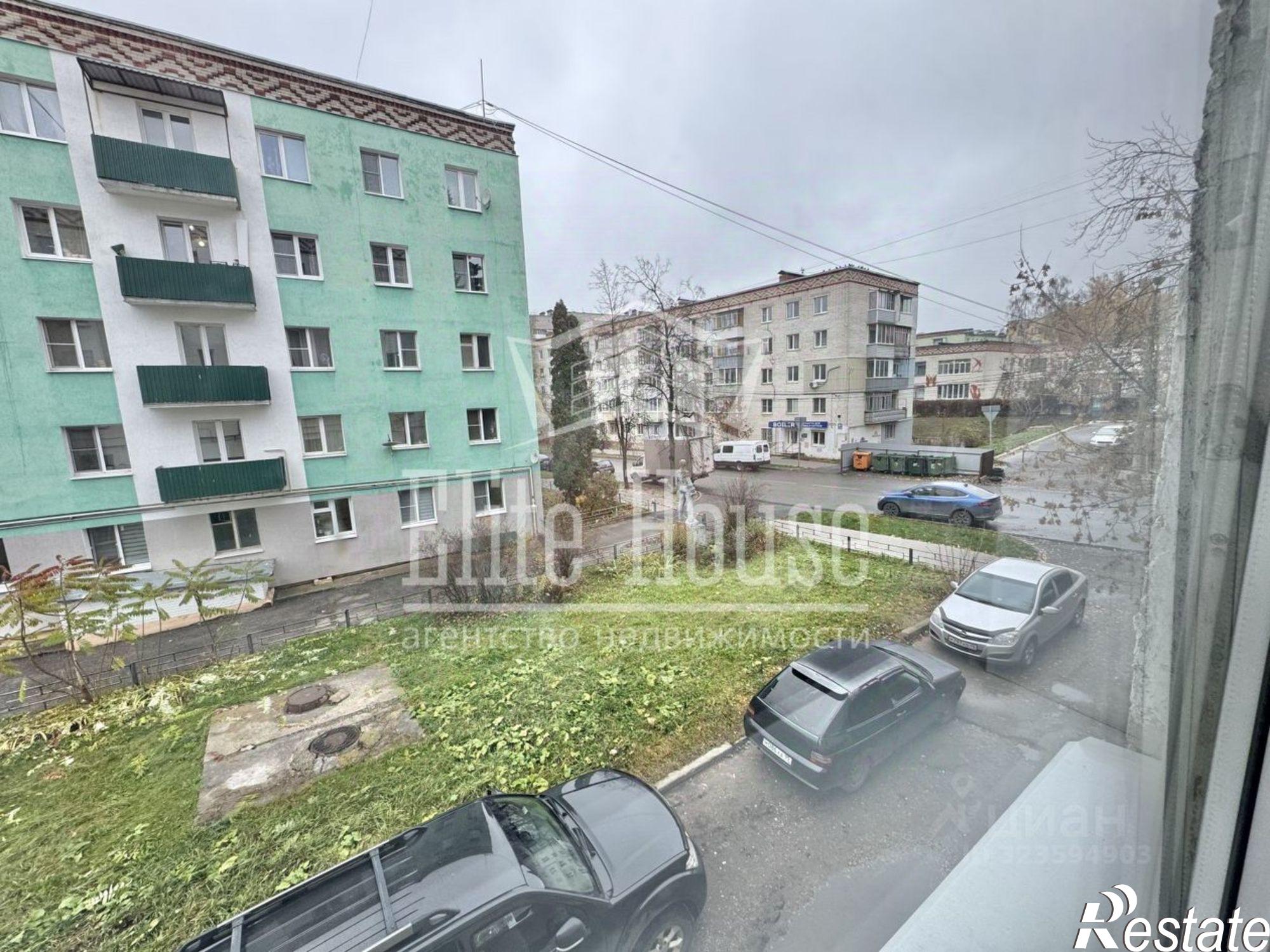 Сдать комнату за 14 000 рублей на улица Огарёва, 22