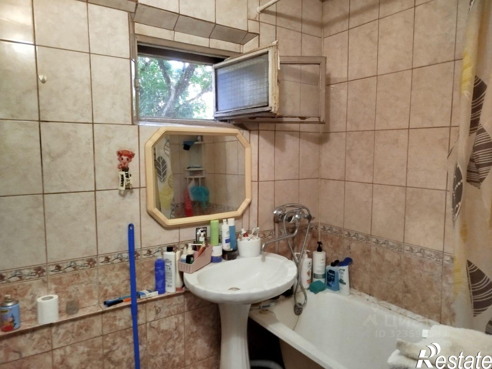 Купить квартиру за 2 550 000 рублей на ул Хрустальная, 35