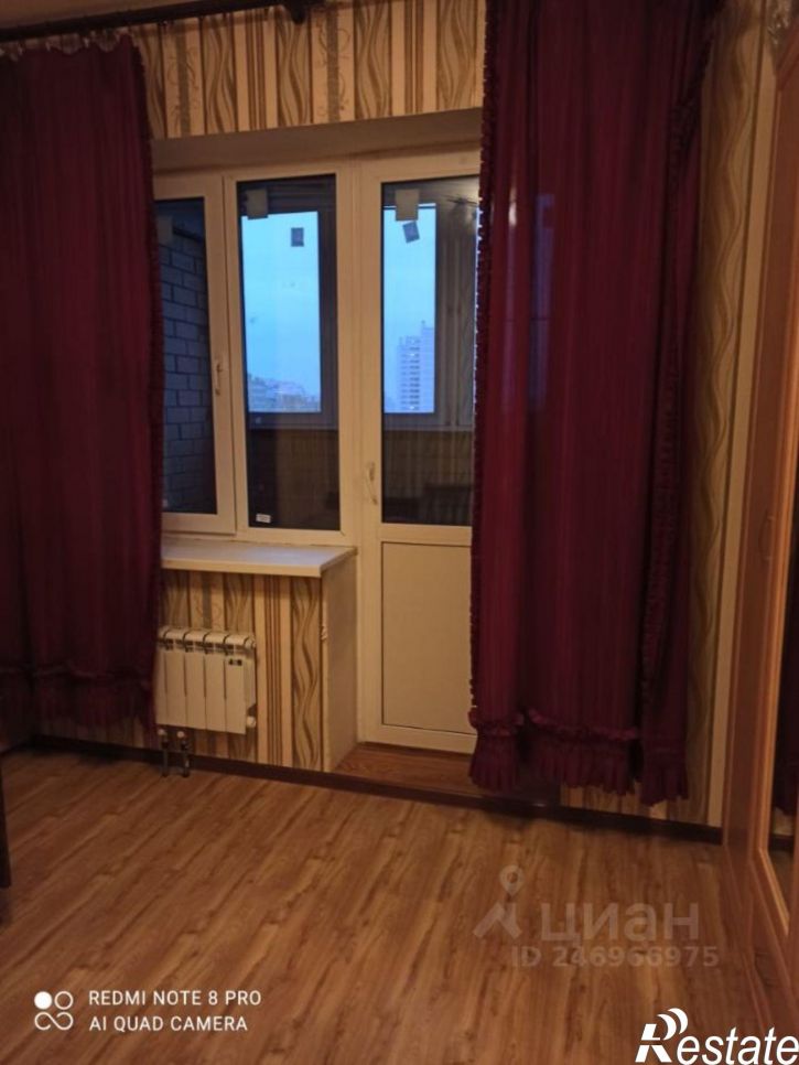 2-комн квартира Солнечный б-р, 20,  д. 20