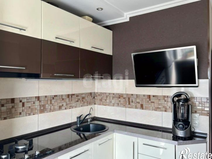 2-комн квартира улица Циолковского, 58,  д. 58