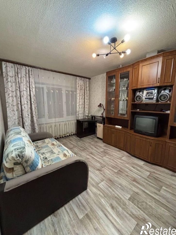 1-комн квартира ул Хрустальная, 35,  д. 35