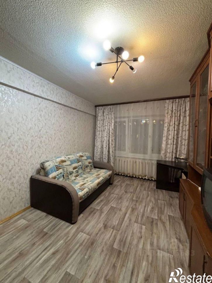 1-комн квартира ул Хрустальная, 35,  д. 35