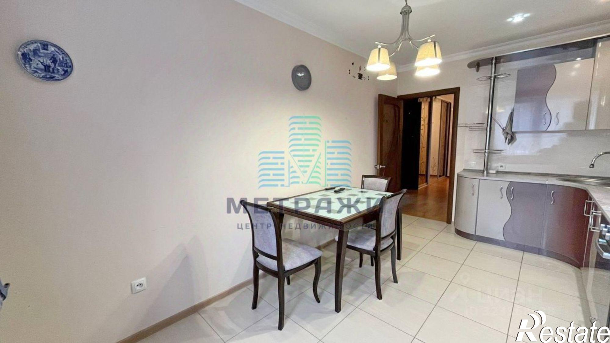 Сдать квартиру за 35 000 рублей на улица Баррикад, 144