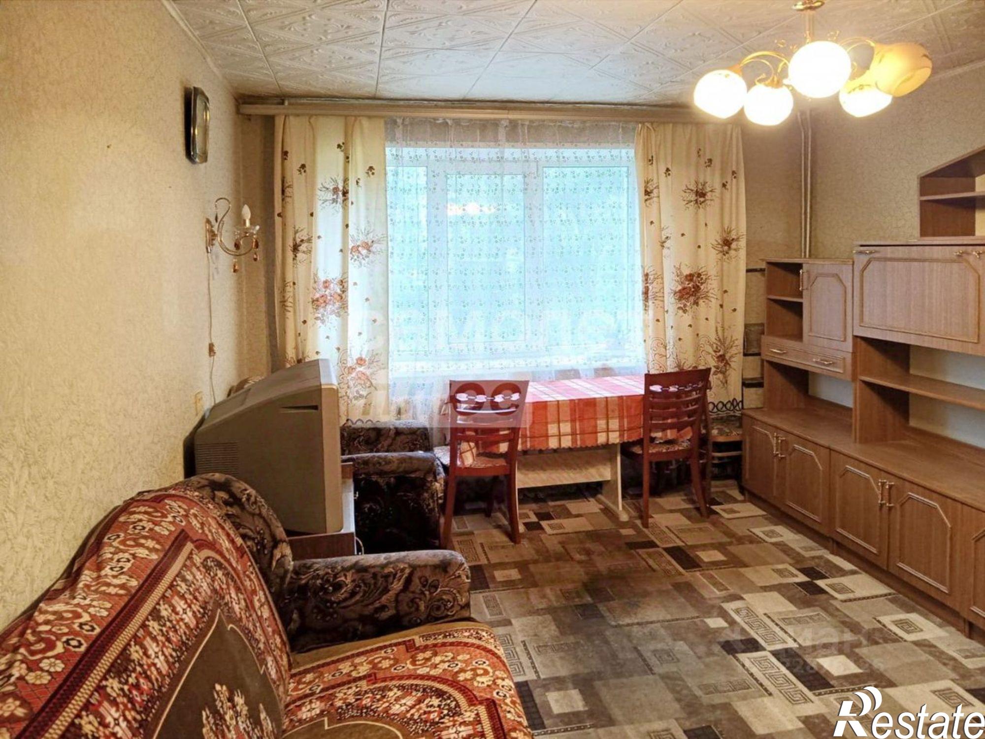 Купить квартиру за 2 400 000 рублей на Карачевская улица, 23