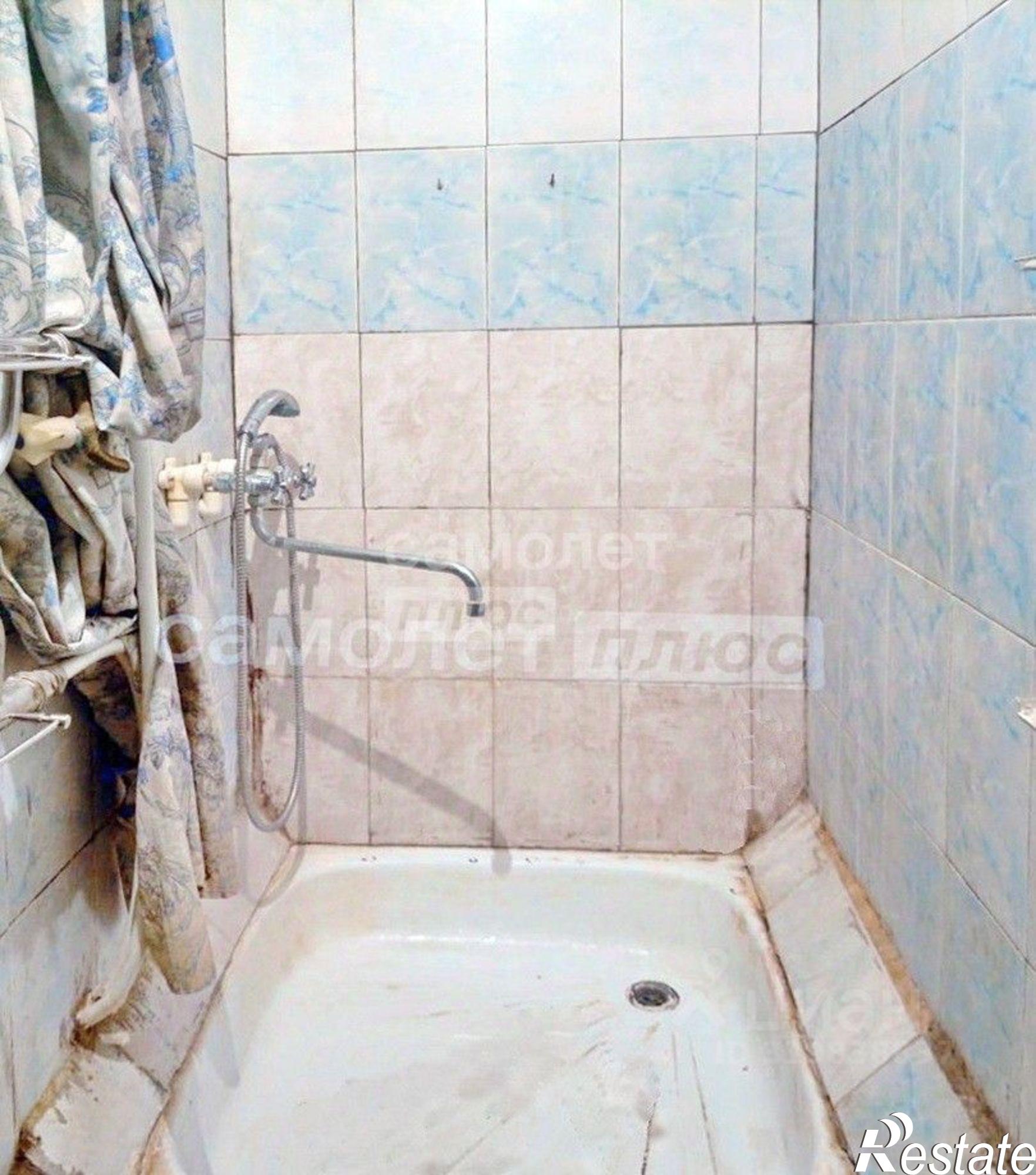 Купить комнату за 680 000 рублей на улица Веры Андриановой, 26