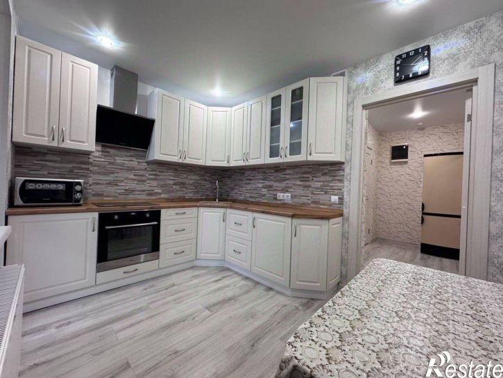 1-комн квартира микрорайон Анненки, улица Анненки, 40к1