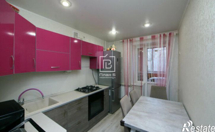 2-комн квартира улица Генерала Попова, 18 к3,  д. 18 к3
