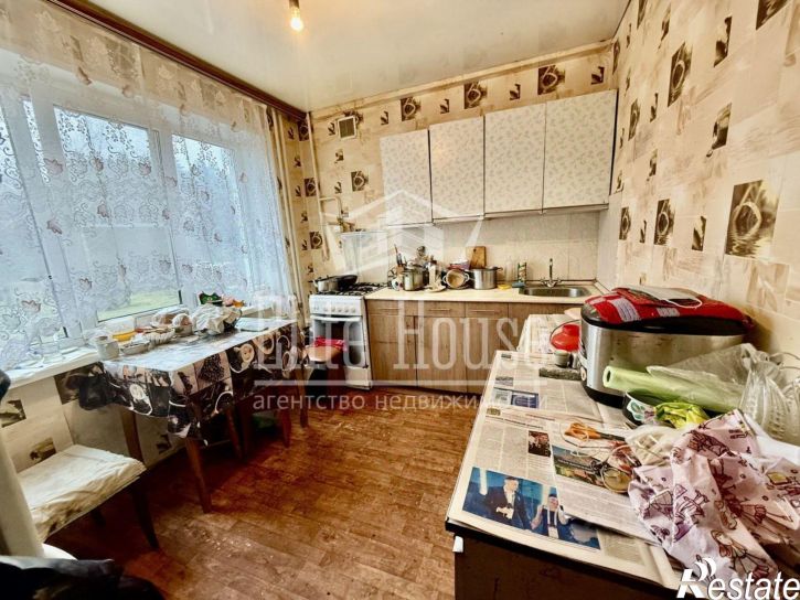 2-комн квартира Привокзальная улица, 12,  д. 12