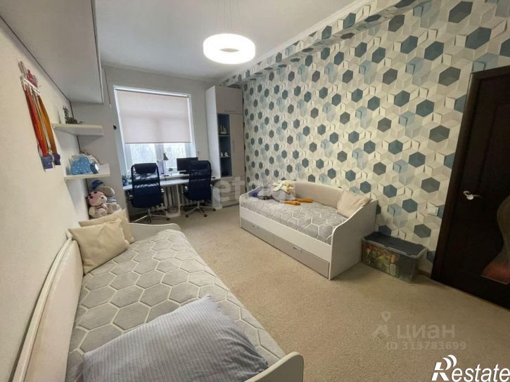 3-комн квартира улица Чичерина, 18,  д. 18