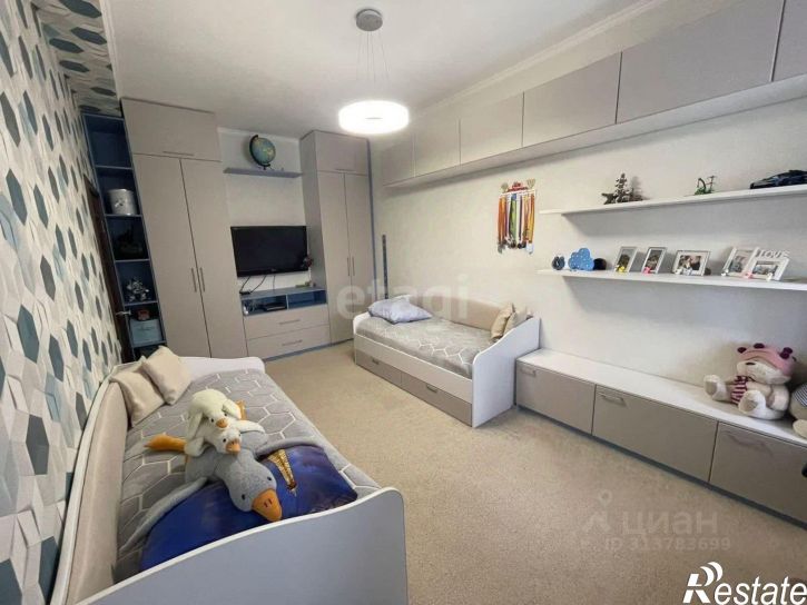 3-комн квартира улица Чичерина, 18,  д. 18