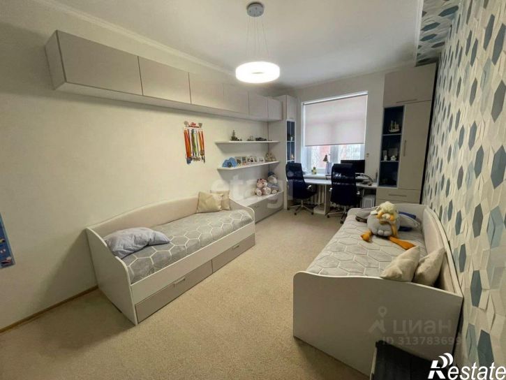 3-комн квартира улица Чичерина, 18,  д. 18