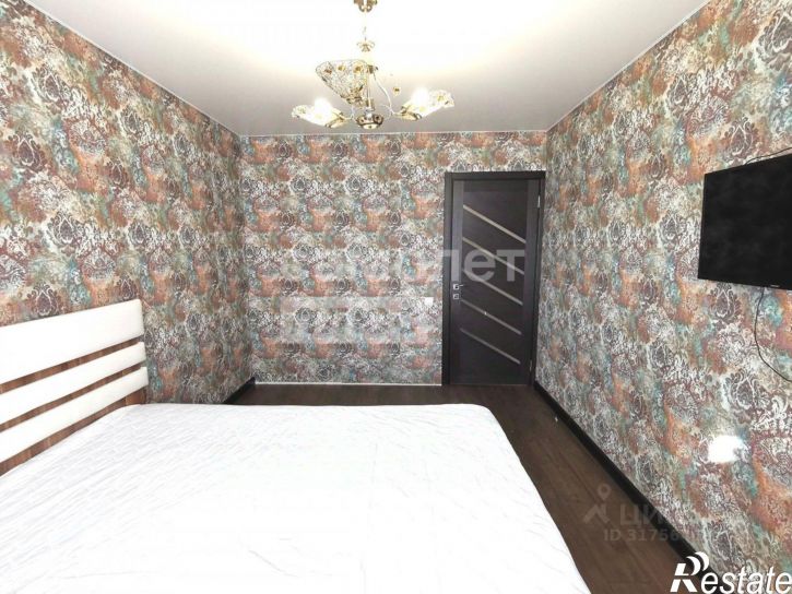 2-комн квартира улица Петра Тарасова, 4,  д. 4