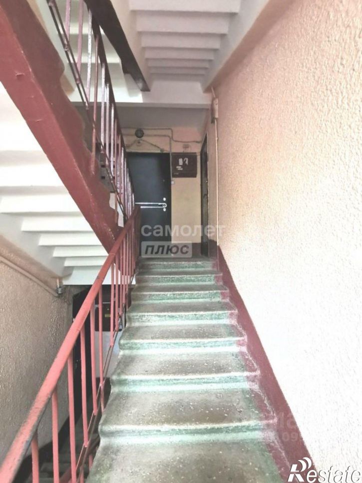 2-комн квартира улица Валентины Никитиной, 32,  д. 32