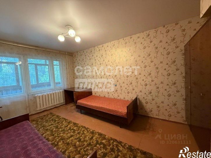 2-комн квартира Карачевская улица, 1,  д. 1