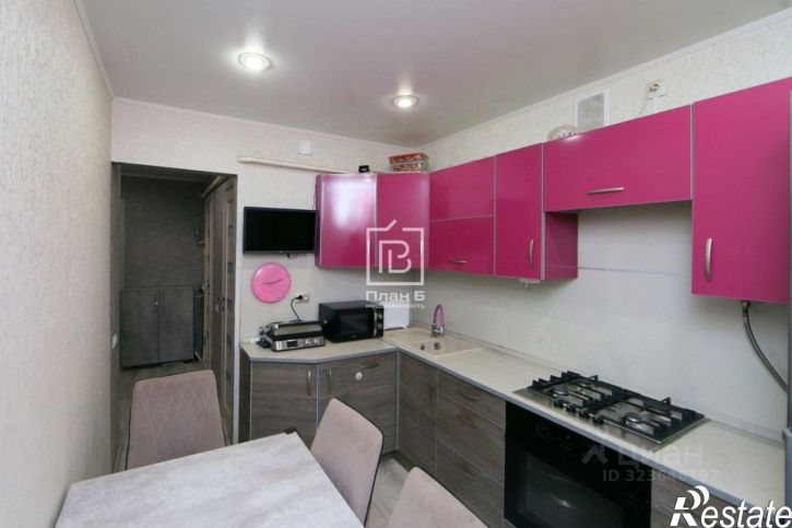 2-комн квартира улица Генерала Попова, 18 к3,  д. 18 к3