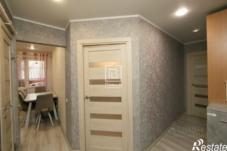 2-комн квартира улица Генерала Попова, 18 к3,  д. 18 к3