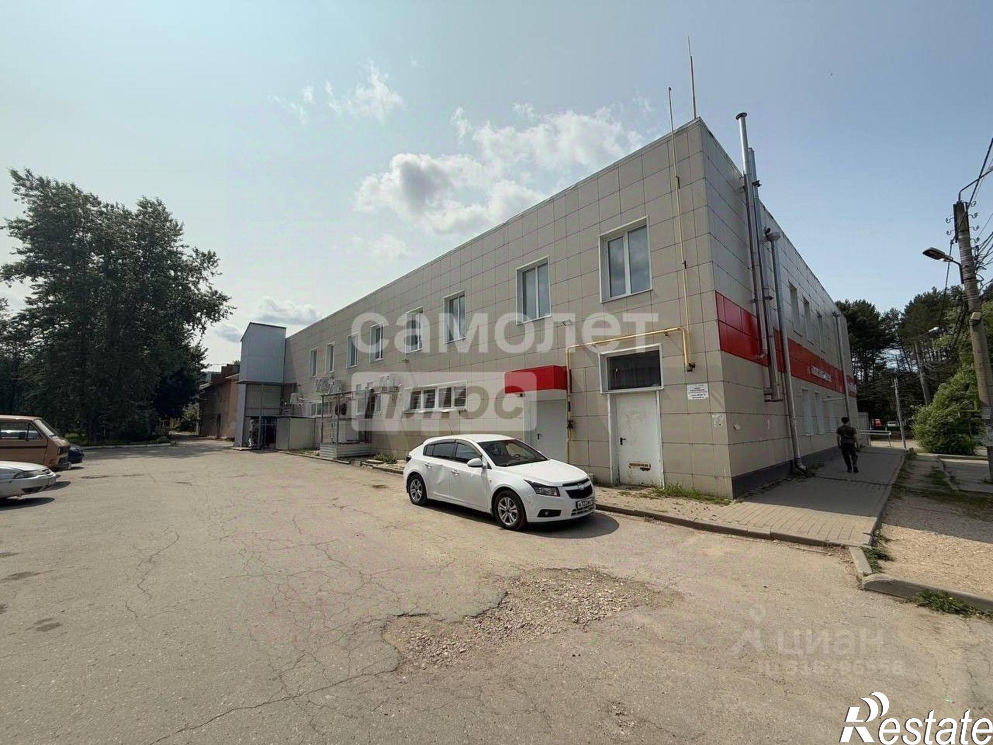 Сдать торговое помещение за 400 000 рублей на Тарутинская улица, 196/1