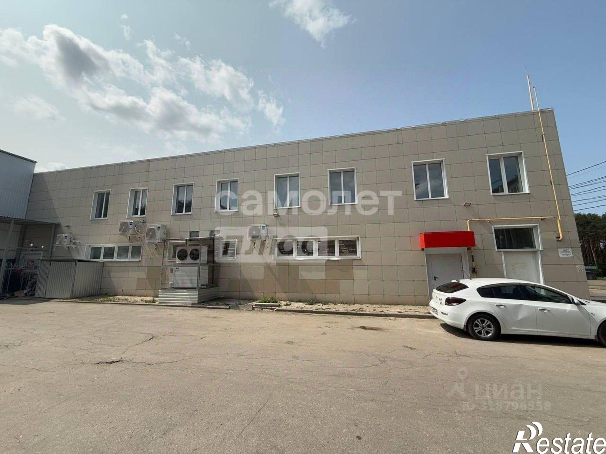 Сдать торговое помещение за 400 000 рублей на Тарутинская улица, 196/1