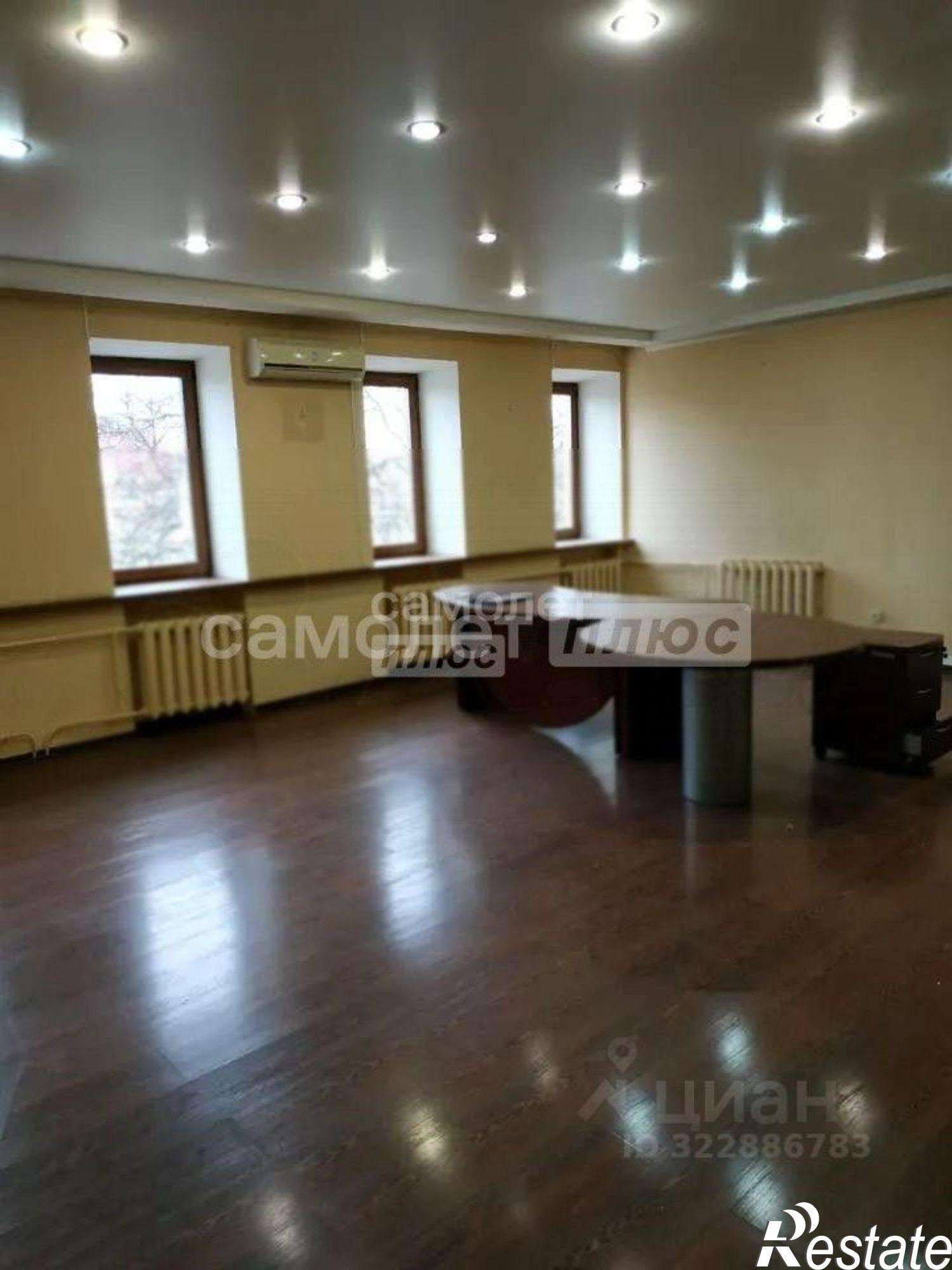 Купить ОСЗ, отдельно стоящее здание за 230 001 000 рублей на улица Кирова, 9А