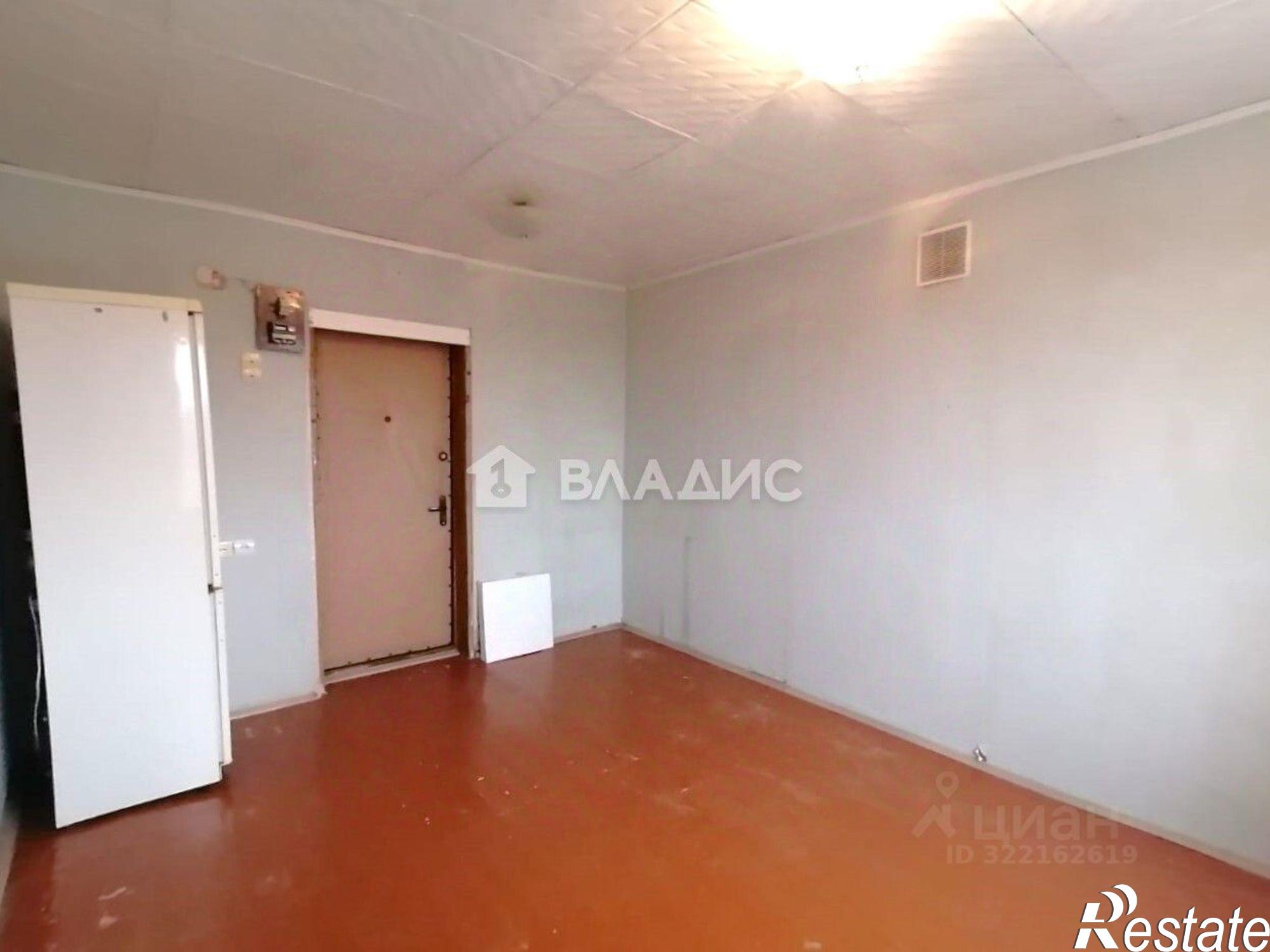 Купить комнату за 600 000 рублей на улица Гурьянова, 5