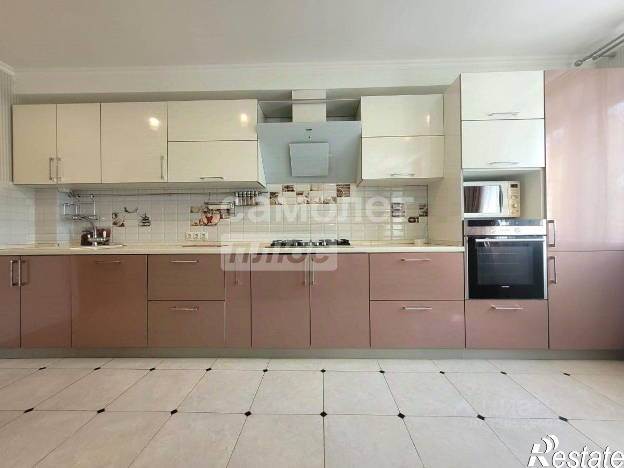 Купить квартиру за 17 000 000 рублей на улица Чехова, 13А