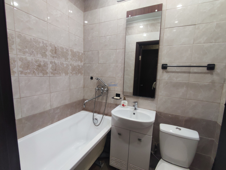 1-комн квартира Гурьянова ул., 11