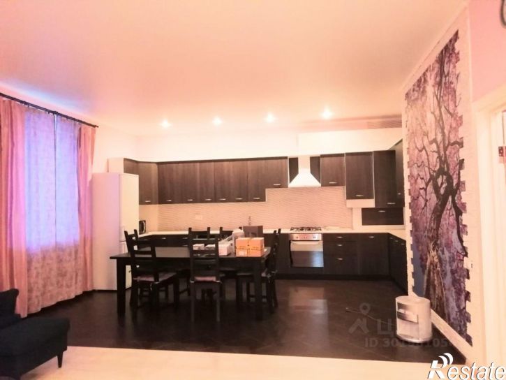 Коттедж/дом Трамплинная улица, 127,  д. 127