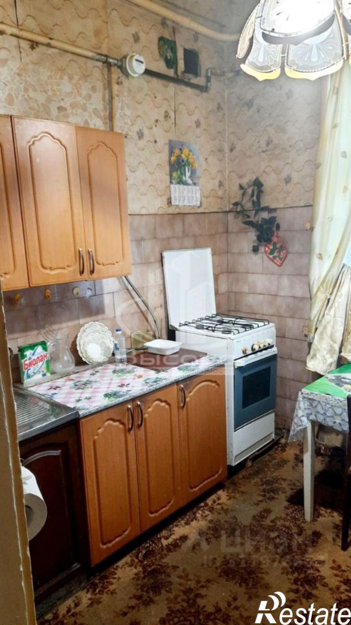 Комната улица Космонавта Комарова, 37Б,  д. 37Б