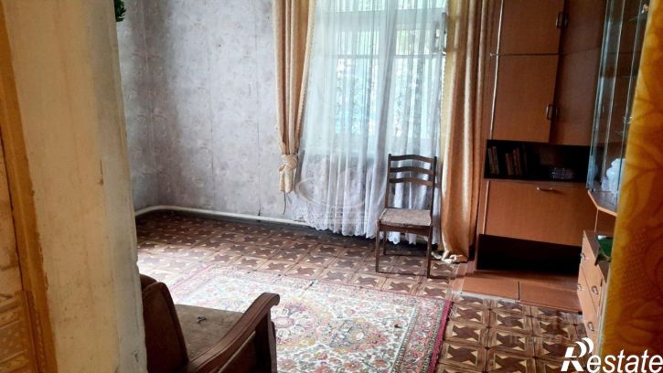 Комната улица Космонавта Комарова, 37Б,  д. 37Б