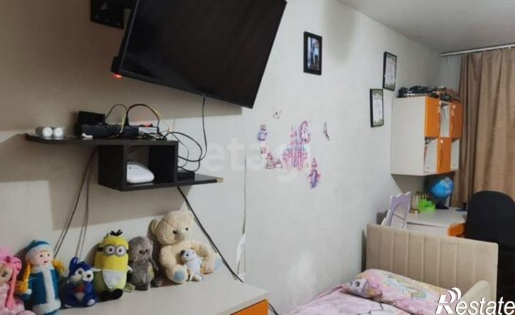 2-комн квартира улица Суворова, 9,  д. 9