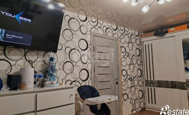 2-комн квартира улица Суворова, 9,  д. 9