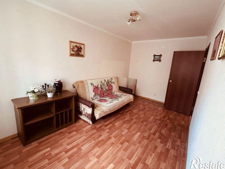 3-комн квартира улица Братьев Луканиных, 3,  д. 3