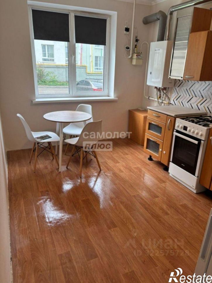 1-комн квартира улица Петра Тарасова, 27,  д. 27