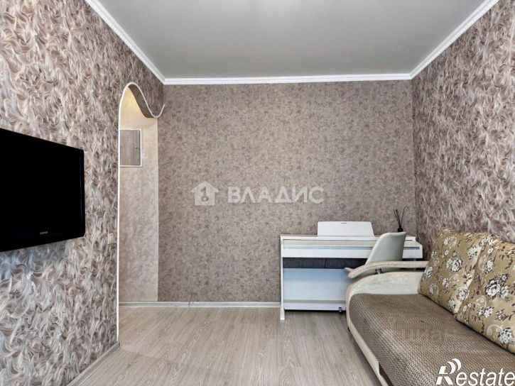 2-комн квартира Центральная улица, 14,  д. 14