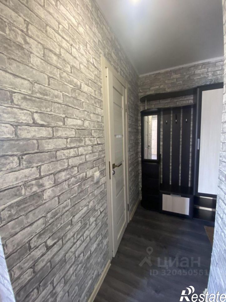 1-комн квартира улица 40 лет Октября, 4,  д. 4