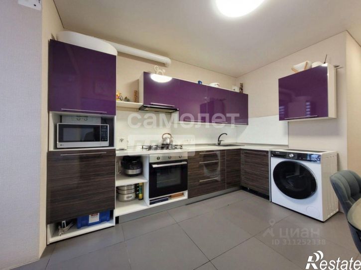 1-комн квартира Изумрудная улица, 14,  д. 14