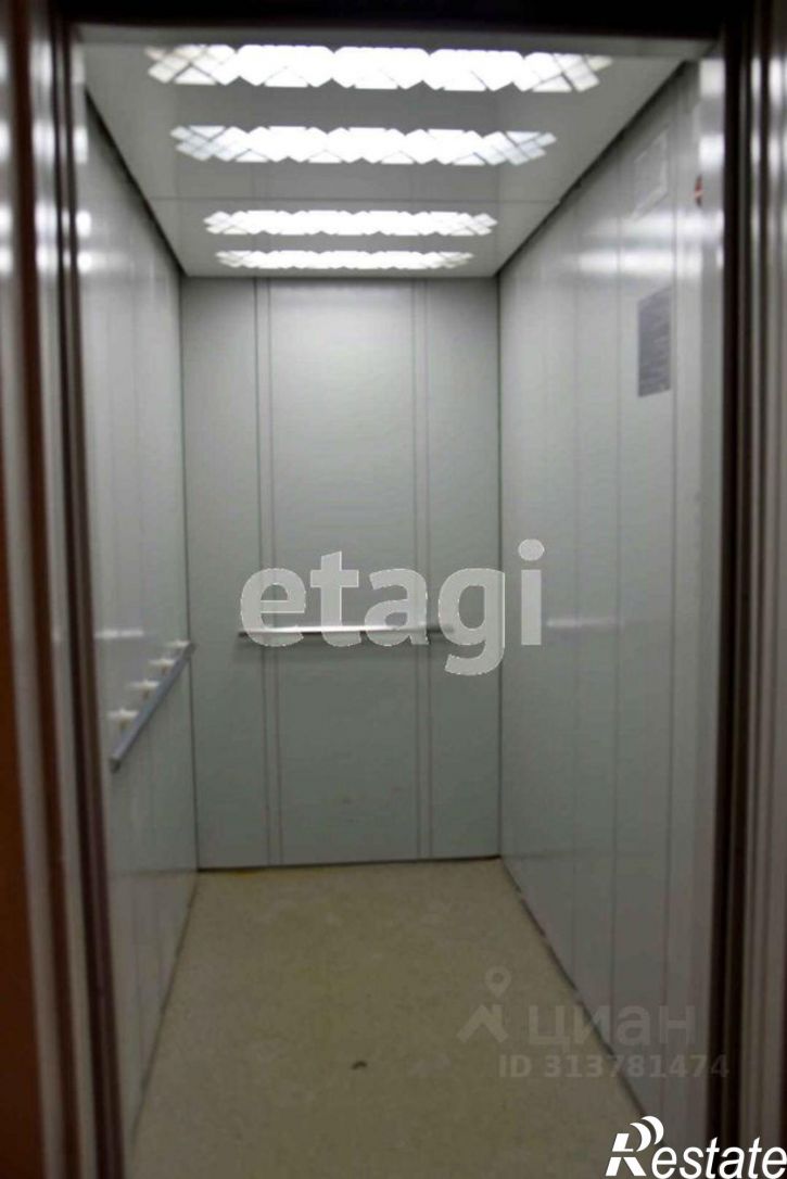 2-комн квартира Аллейная улица, 19,  д. 19