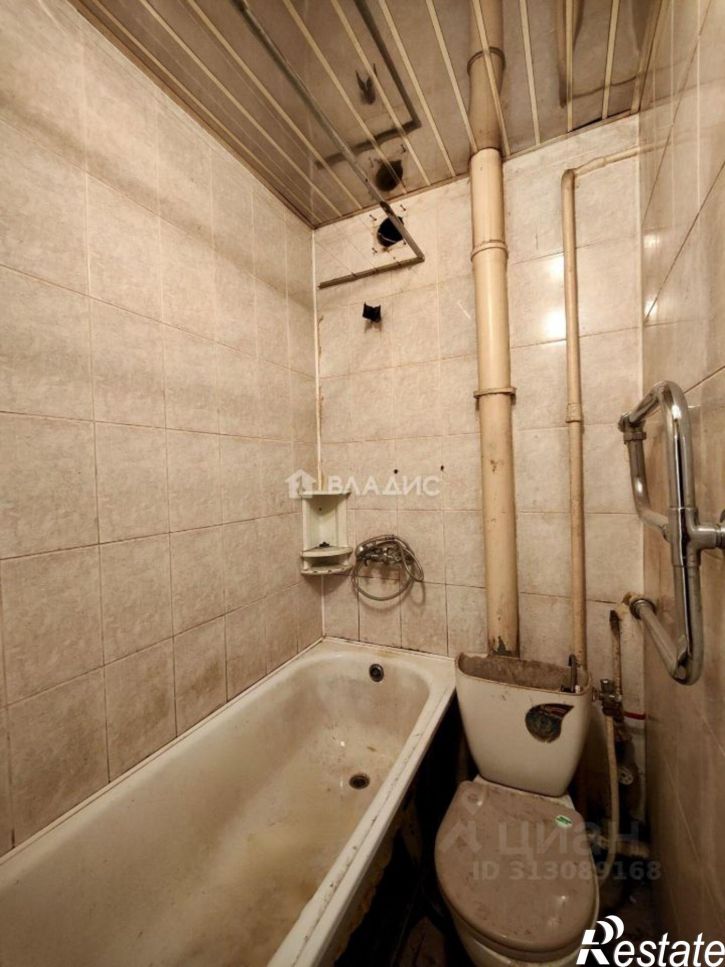 2-комн квартира улица Поле Свободы, 131А к4,  д. 131А к4