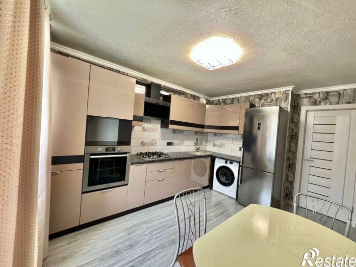 2-комн квартира улица Петра Тарасова, 16,  д. 16