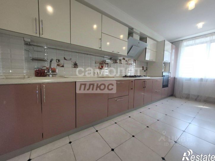 4-комн квартира улица Чехова, 13А,  д. 13А