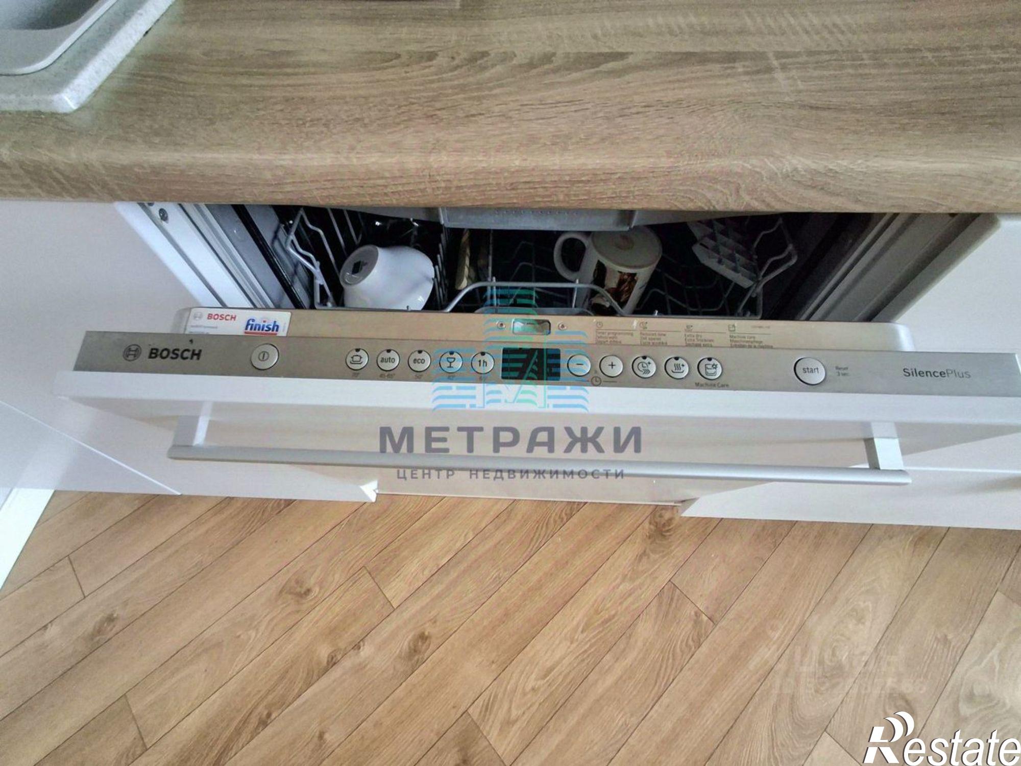 Купить квартиру за 6 500 000 рублей на ул Тарутинская, 243