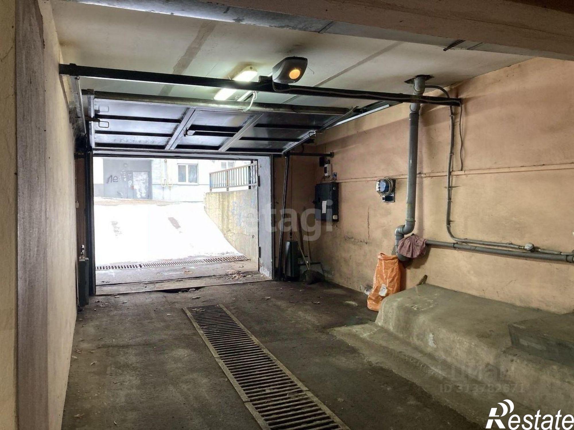 Купить гараж, место в паркинге за 1 100 000 рублей на улица Плеханова, 96