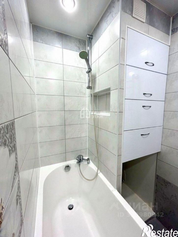 2-комн квартира улица Степана Разина, 50,  д. 50