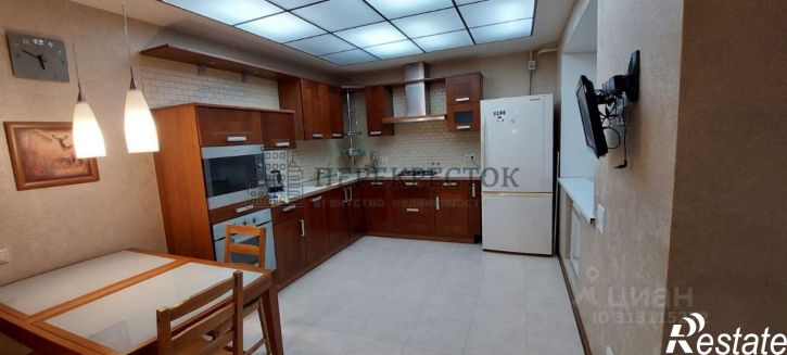 3-комн квартира улица Циолковского, 5,  д. 5